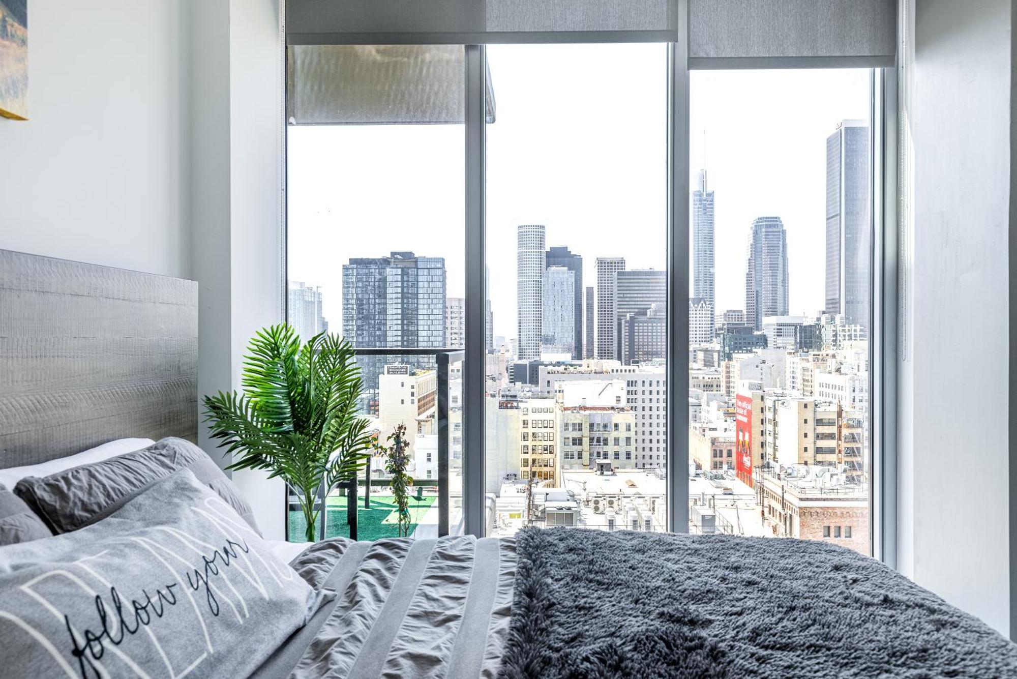 Top Floor 3 Bed 3 Bath Penthouse Living In Luxury Los Angeles Exterior foto