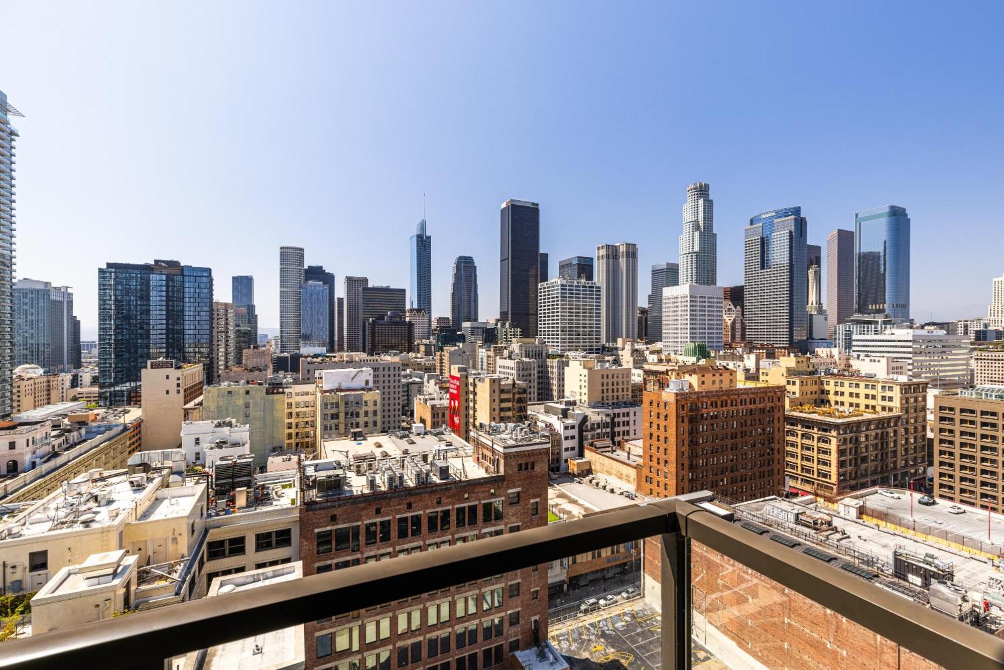 Top Floor 3 Bed 3 Bath Penthouse Living In Luxury Los Angeles Exterior foto
